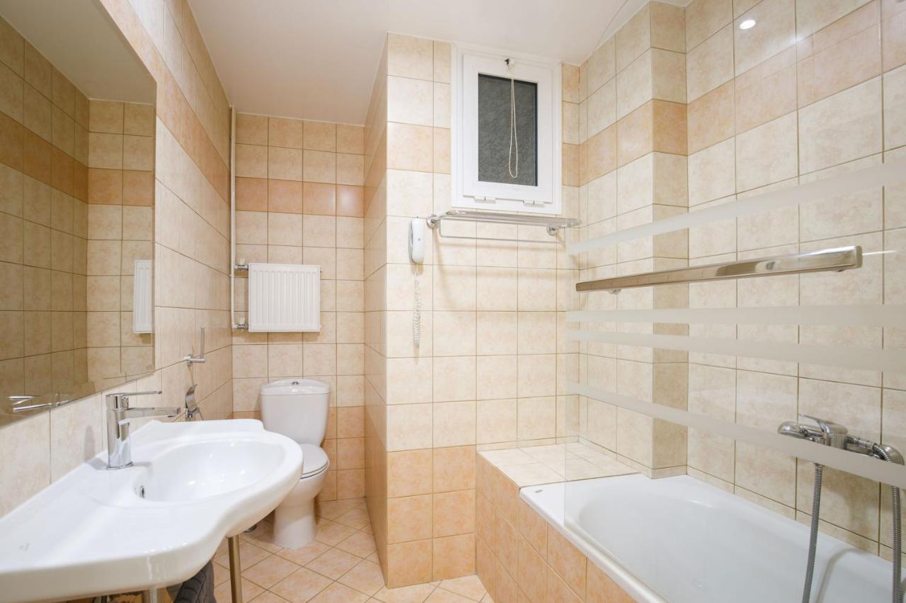 Hotel Athina لميا المظهر الخارجي الصورة